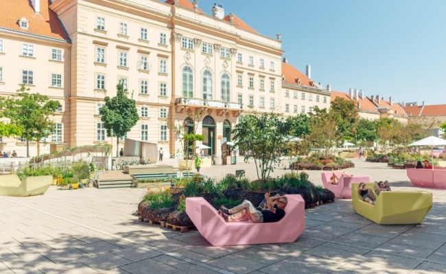 Die Enzi-Farben 2026 sind Punschkrapferlrosa und Sodazitrongelb