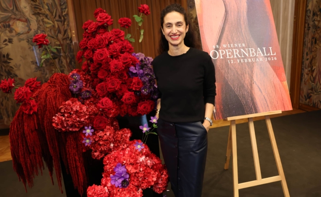 Opernball Pressekonferenz 2026 - Maryam Yeganehfar Opernball Pressekonferenz 2026 - Maryam Yeganehfar