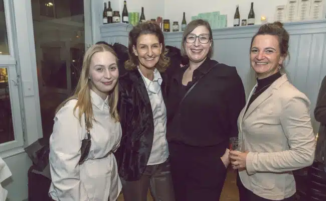 Helene Roba (Wiener Tourismusverband), Ursula Gastinger (Geschäftsführerin iab austria), Karin Duft (iab austria), Stephanie Mauerer (e-dialog)