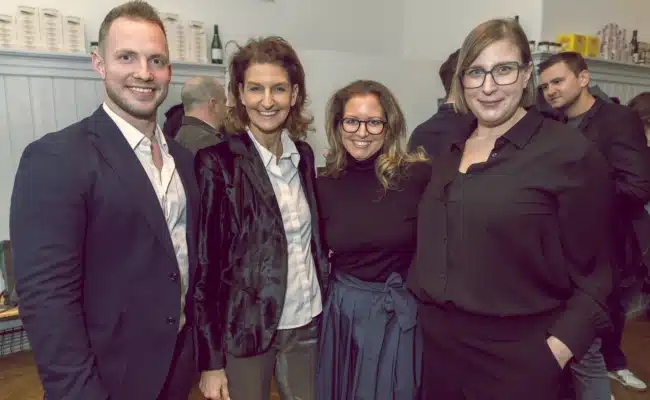 Wurzwallner, Gastinger, Morawetz, Duft | © leisure communications/Roland Rudolph Hannes Wurzwallner (Präsident iab austria), Ursula Gastinger (Geschäftsführerin iab austria), Rut Morawetz (Vizepräsidentin iab austria), Karin Duft (iab austria)