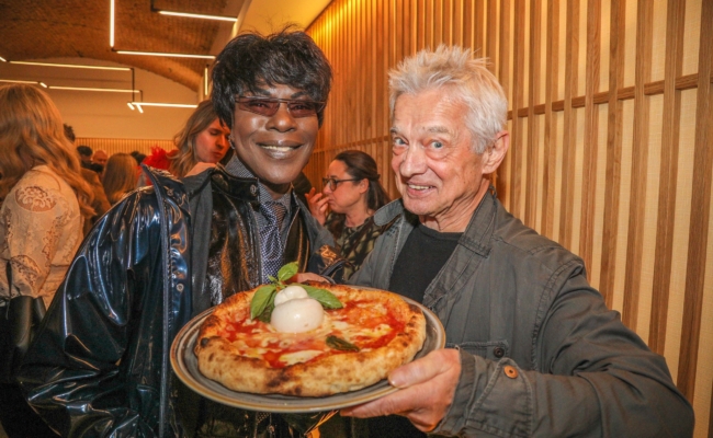 Cocore Wien 1. Bezirk Eröffnung - Doretta Carter und Boris Bukowski | © Lepsi Doretta Carter und Boris Bukowski bei der Cocore-Eröffnung.