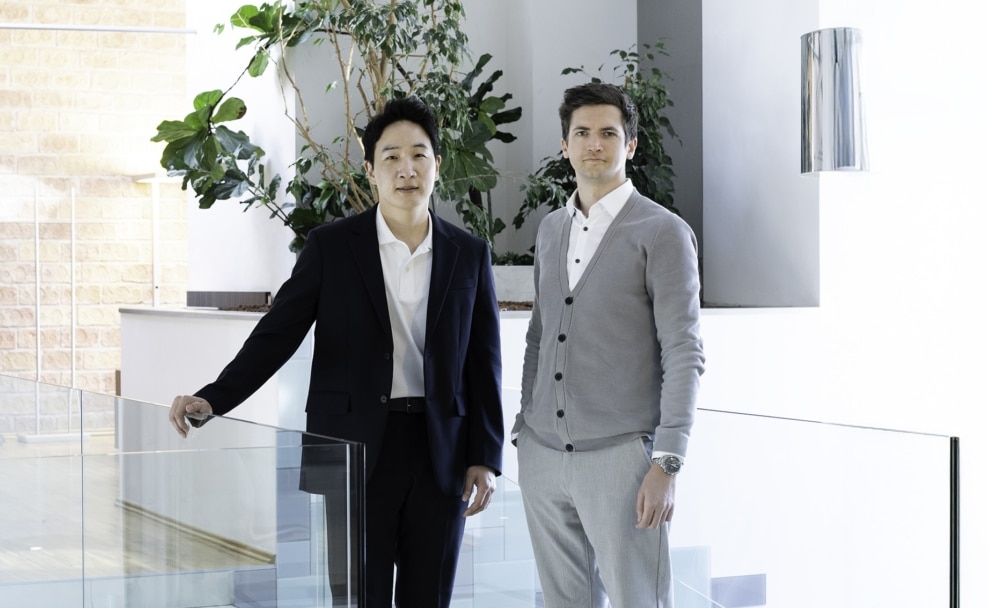 Cheil-CEO James Kang mit Florian Hirzinger