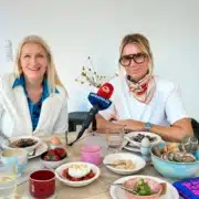 Unternehmerin und Content Creatorin Karin Teigl zu Gast in Ö3-„Frühstück bei mir“.