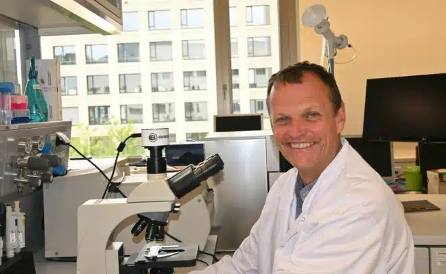 Univ.Prof. Arnulf Hartl präsentiert erste naturbasierte Interventionsstudie für Zwillinge beim Zwillingstreffen Wagrain-Kleinarl