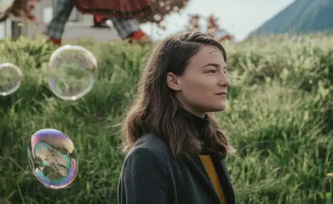 VIER MINUS DREI von Adrian Goiginger. Kinostart: 6. März 2026. Termin Diagonale: SA, 21. März, 19.30 Uhr, Annenhof Kino 5