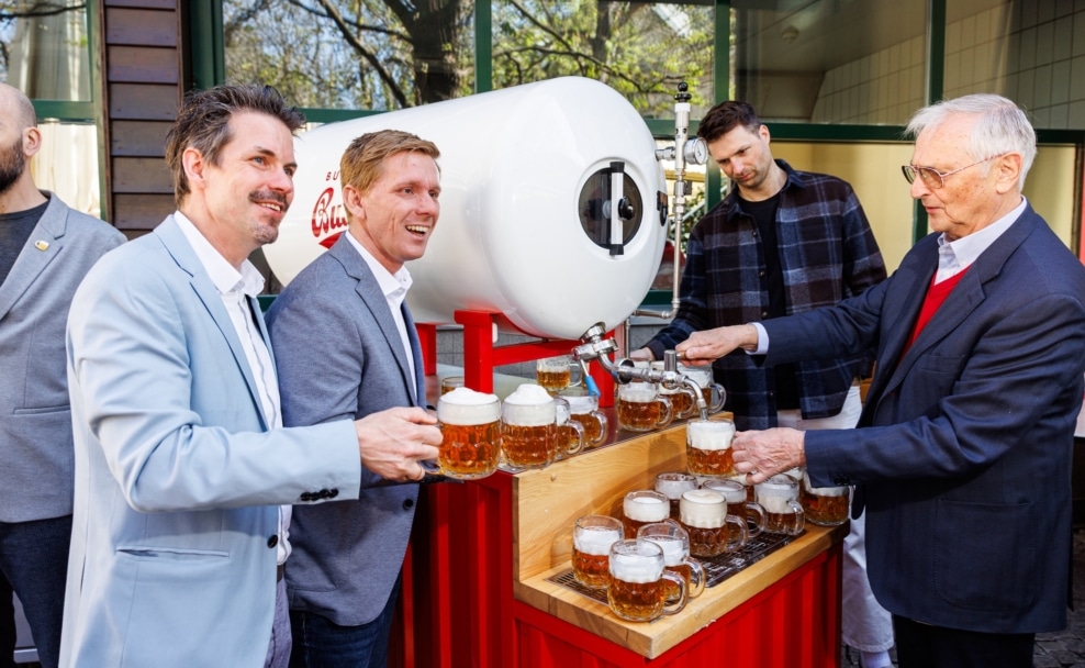 Feierlichkeiten zu 100 Jahren Budweiser im Schweizerhaus