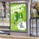 Citylight-Plakat der Pfandkampagne „Einsatz läuft!“ an einer Haltestelle