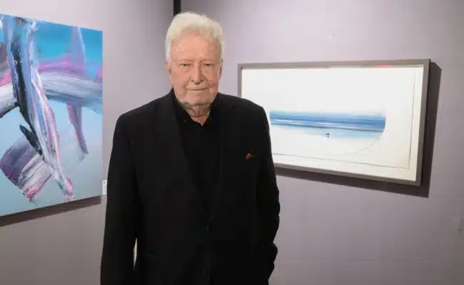 Maler Eduard Angeli bei der Art Austria 2026 im Palais Auersperg