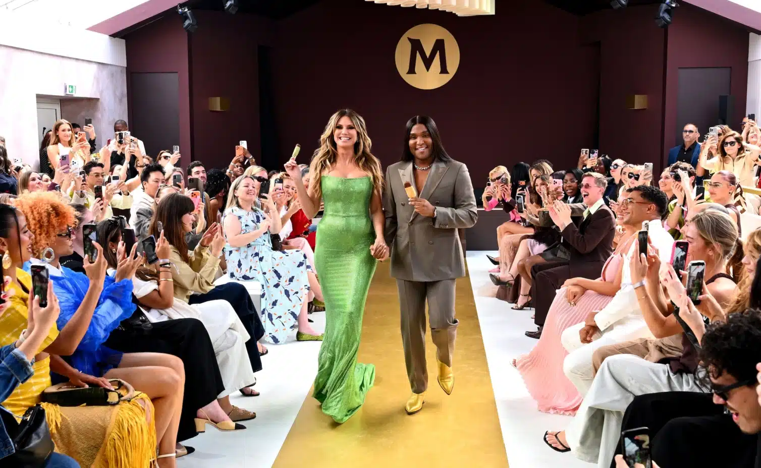 heidi-klum-berrascht-bei-magnum-fashionshow-in-cannes