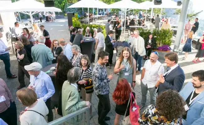 Teilnehmer des Mensa-Jahrestreffens „Charming“ 2026 beim Networking am Karren Dornbirn