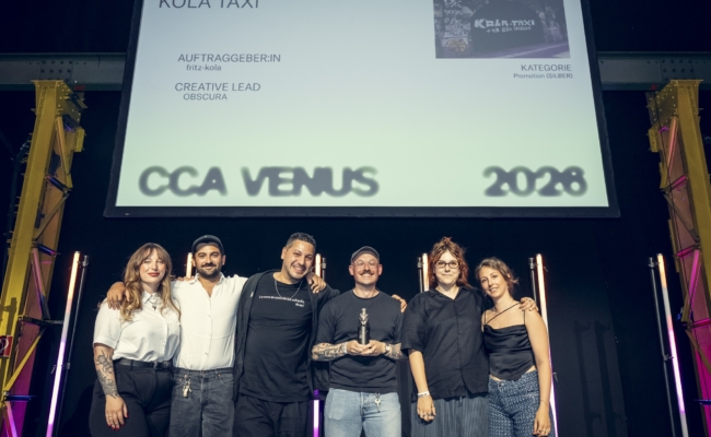 Auszeichnung für „Kola Taxi“ bei CCA Venus Awards 2026 Team von Obscura bei den CCA Venus Awards 2026 auf der Bühne
