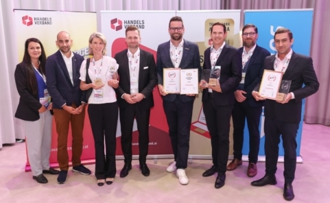Gewinner und Vertreter des Handelsverbands bei der Verleihung der eCommerce Awards 2026 in Wien