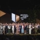 Gruppenbild der Gewinnerinnen und Gewinner des German Brand Award 2026 auf der Bühne in Berlin.