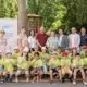 Schüler der OVS Speisinger Straße in Wien-Hietzing mit Lehrkräften und Vertretern des KARDEA!-Finanzbildungspreises