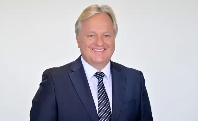 ORF-Stiftungsrat: Team von Dr. Clemens Pig bestellt - Der ORF-Stiftungsrat, unter dem Vorsitz von Heinz Lederer, bestellte in seiner Plenarsitzung am Dienstag, dem 11. August 2026, die vom designierten ORF-Generaldirektor Dr. Clemens Pig vorgeschlagenen Direktorinnen bzw. Direktoren. Es sind dies: Mag.a Silvia Lieb als Direktorin für „Finanzen und Verwaltung", Michael Krön als Direktor für „Programm und Brands“, Dr.in Angelika Simma-Wallinger, MSc als Direktorin für „Audience und Plattformen“ und Dr. Harald Kräuter als Direktor für „Technologie und Innovation“. Die Funktionsperiode beginnt am 1. Jänner 2027 und endet am 31. Dezember 2031. - Im Bild: Harald Kräuter.