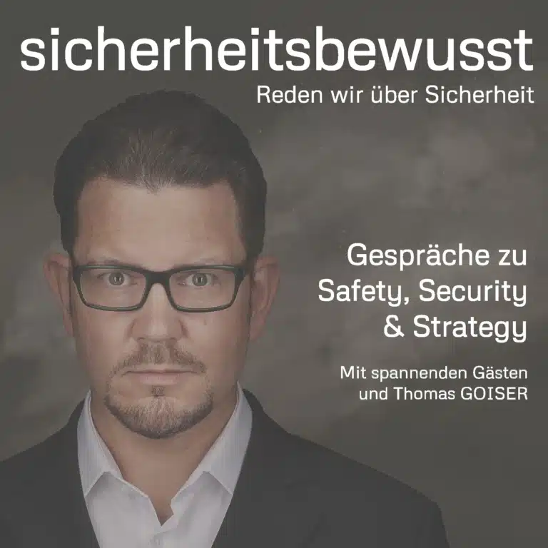 Podcast-Cover von „sicherheitsbewusst“ mit einem Porträt von Thomas Goiser