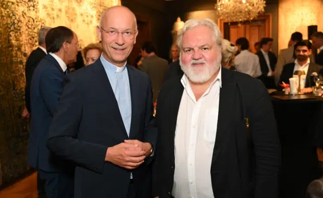 Faber, Bruckenberger zu Gast bei Ali Rahimi Toni Faber und Johannes Bruckenberger beim sicherheitspolitischen Dialog von Ali Rahimi im Palais Széchényi.