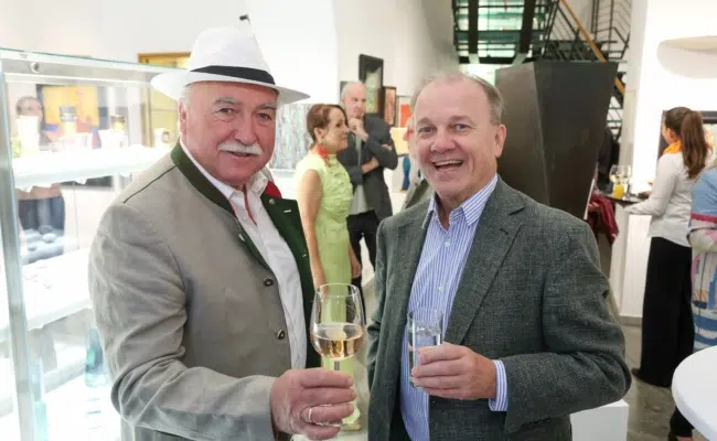 Willi Opitz und Gerhard Ströck Willi Opitz und Gerhard Ströck bei Sabine Königs Vernissage in der Galerie Sylvia Kovacek.