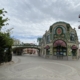 Eingang zum Wurstelprater mit Informationsstand